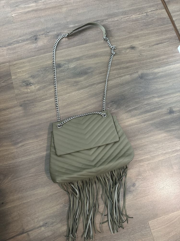 Torebka frędzle khaki