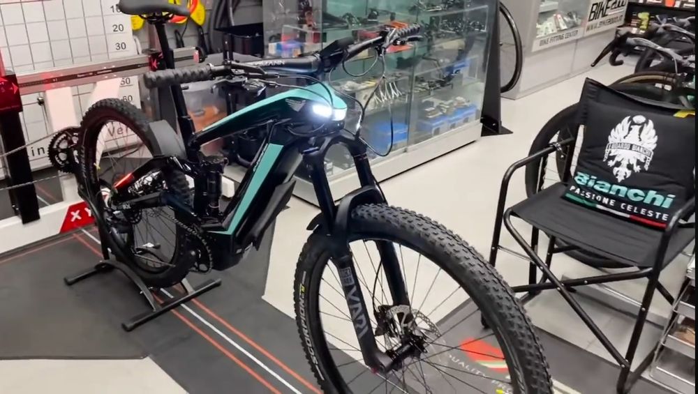 E bike Bianchi FX Type e-omnia Bosch