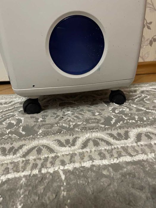 Осушувач повітря (вологопоглинач)  Comfee з Німеччини