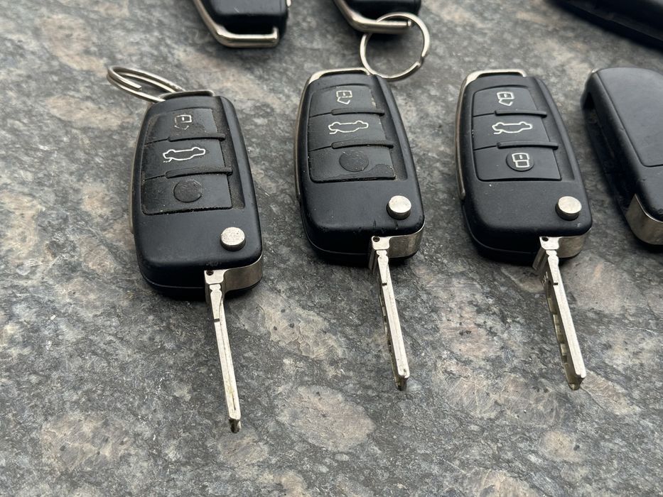 Ключ Audi a6 c6 блоку запалювання ауді а4 б7 ключ замка зажигания audi