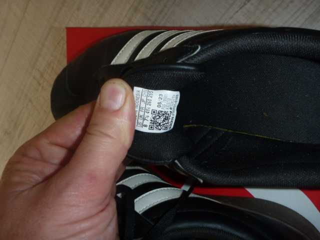 Sprzedam buty męskie adidas, rozmiar 41,1/3,czarne