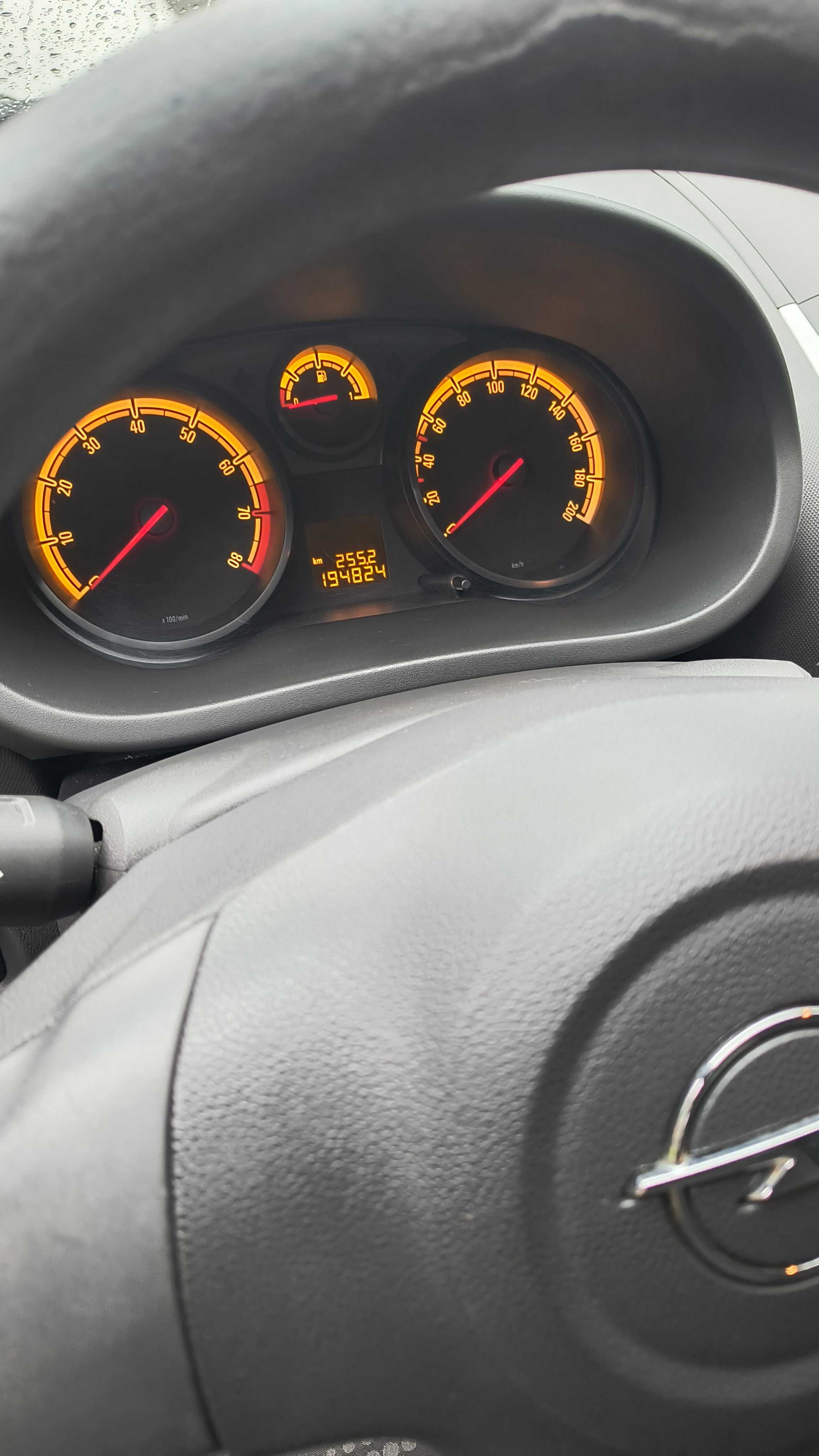 Opel Corsa D 2014 stan dobry, bezwypadkowy, LPG