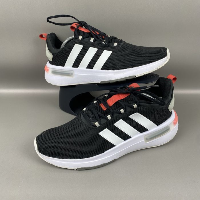 Чоловічі кросівки Adidas Racer IG7323 Black/White Оригінал