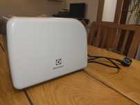 Toster Electrolux EAT7700W beżowy