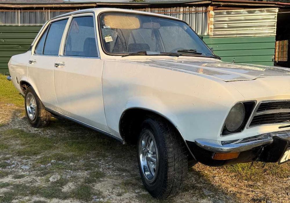 Opel Ascona 1.2 clássico