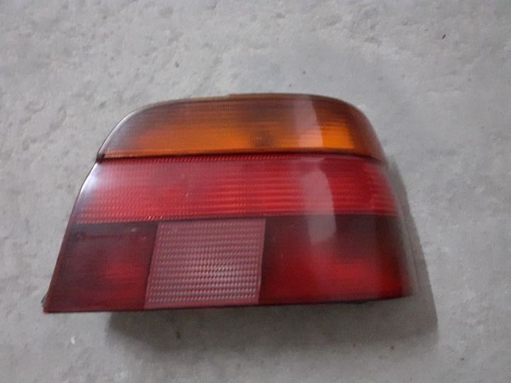 Farol tras lado passageiro bmw e39