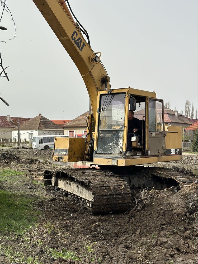 Послуги екскаватора + самоскид. Недорого. Ужгород