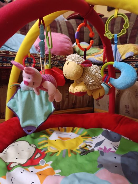 Розвивающий коврик  с дугами от Wilko/детский развивающий коврик