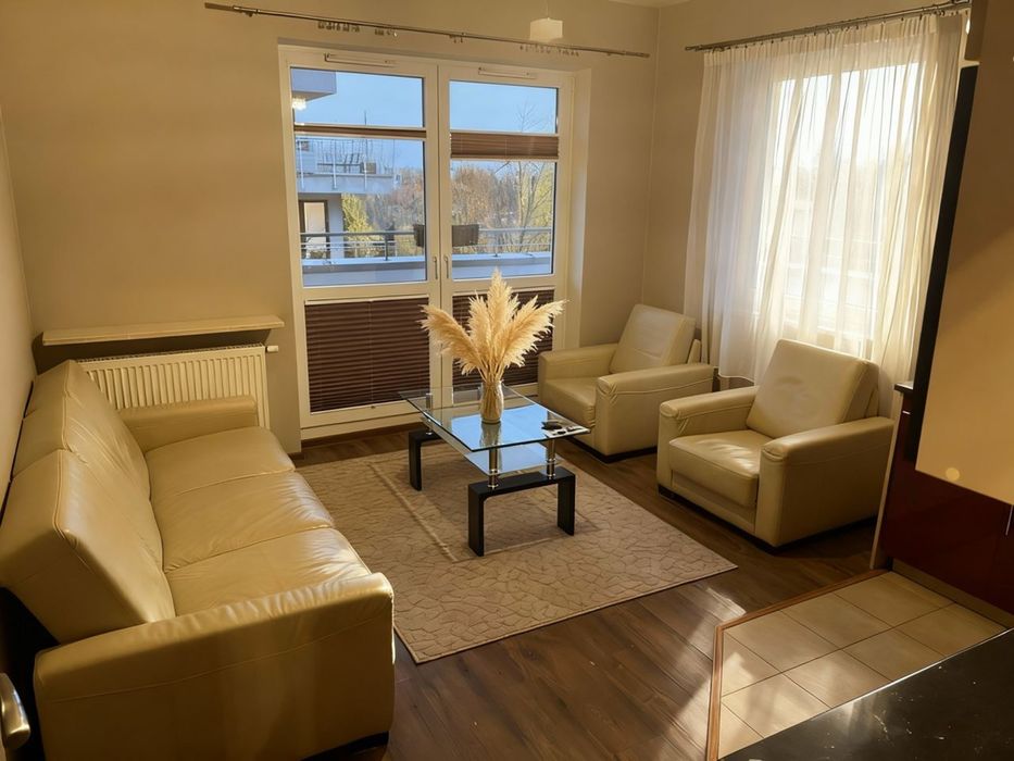 2-pokojowe mieszkanie obok CH Targówek +garaż i komórka, bez prowizji