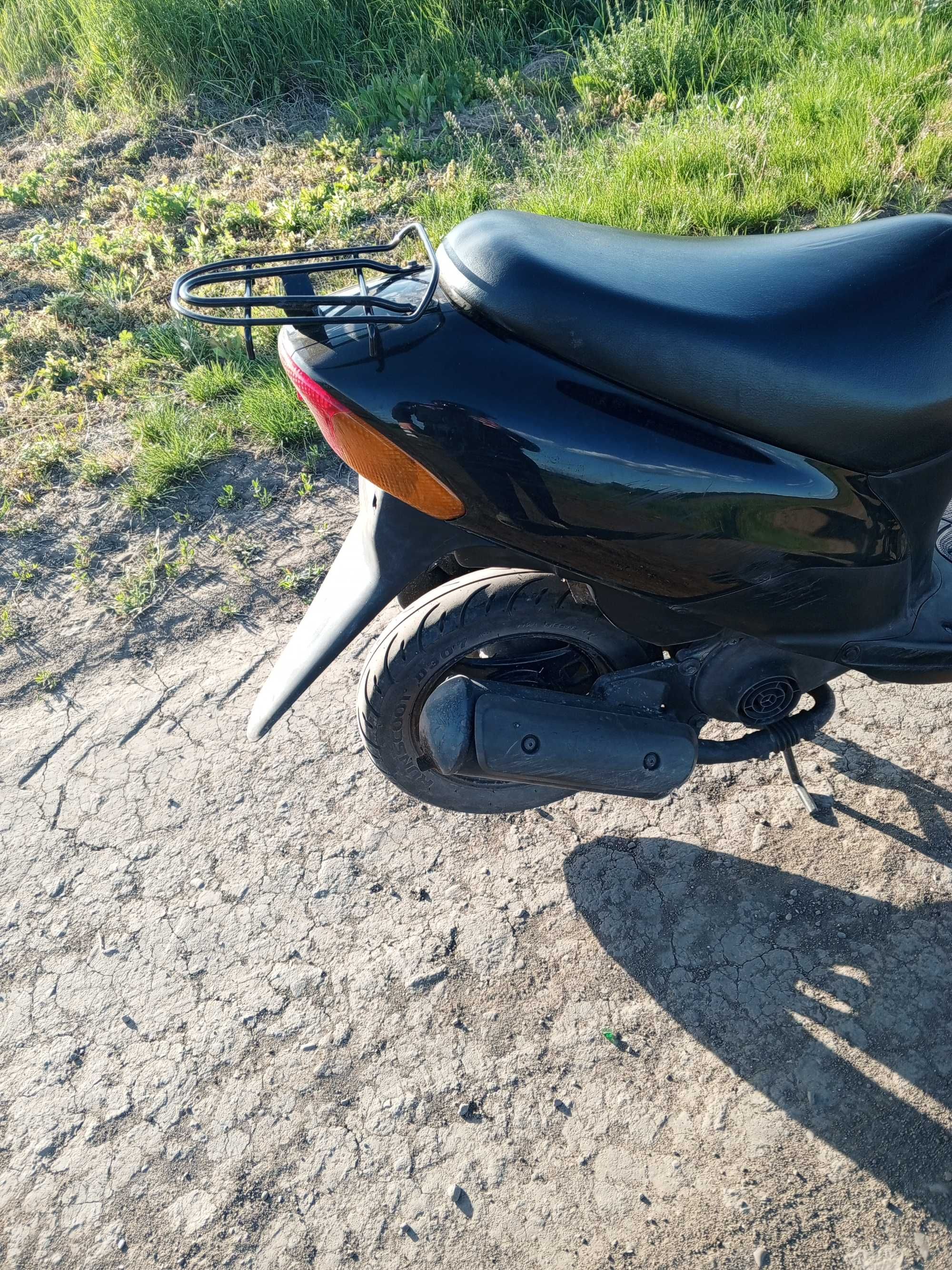 Продаю Suzuki lets 2