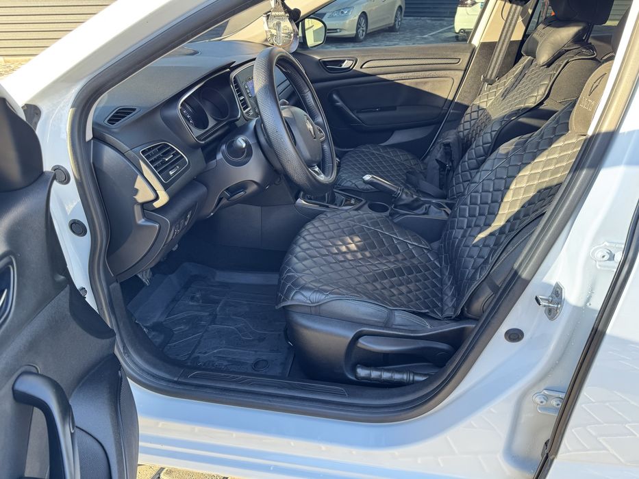 Renualt megane 4 1.6 бензин