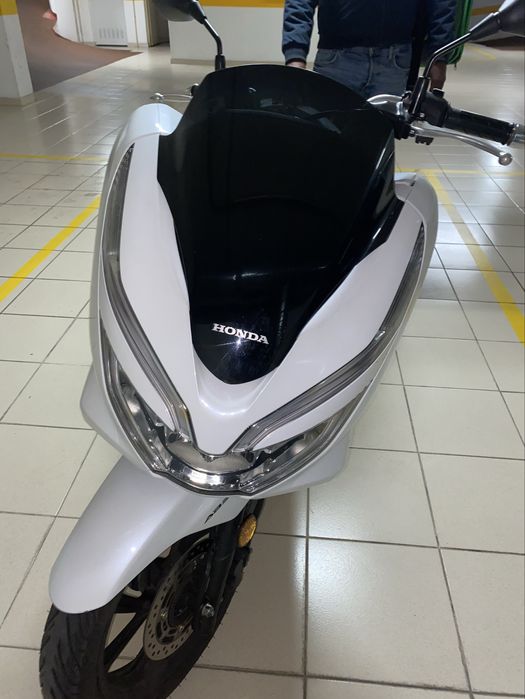 Honda pcx 2022 a venda de maneira imediata!