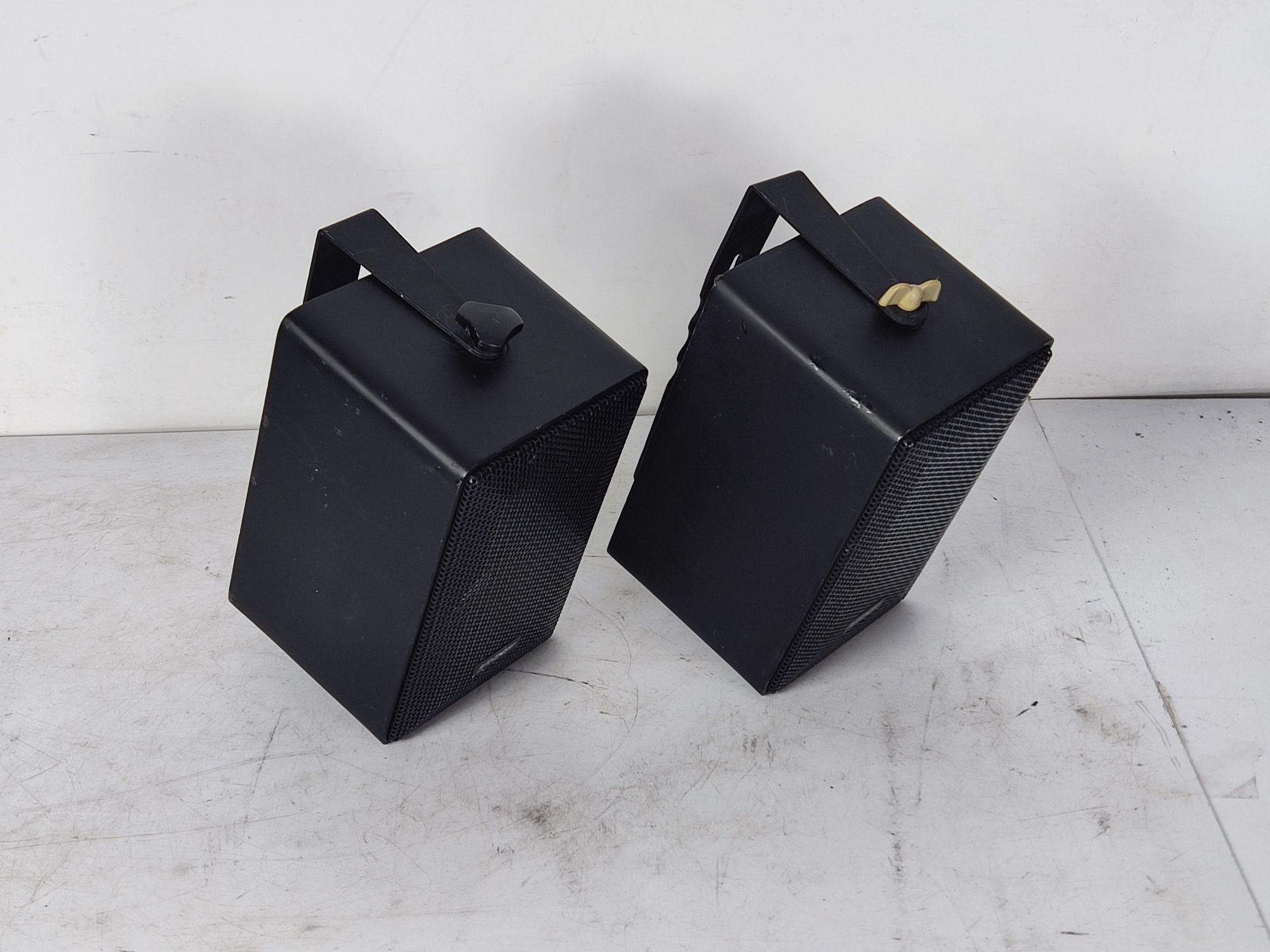 Kolumny Głośniki  auto concert BS 3100 50W 4ohm uchwyty metalowe