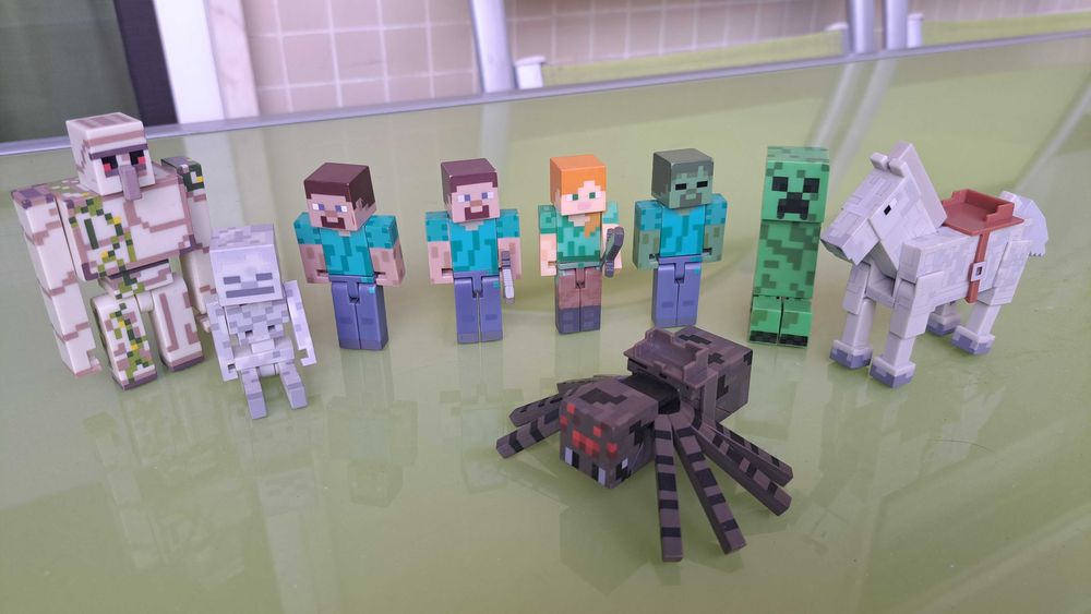9 figuras Minecraft