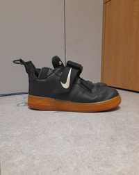 Nike AIR FORCE 1 UTILITY czarne, rozmiar 44