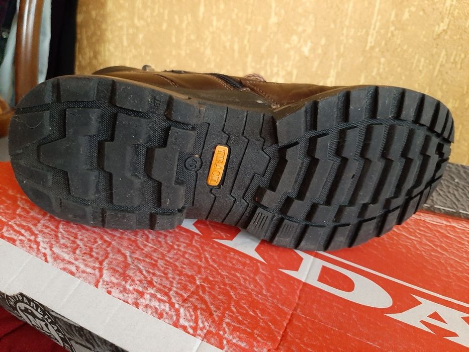 Ботинки мужские зимние кожаные