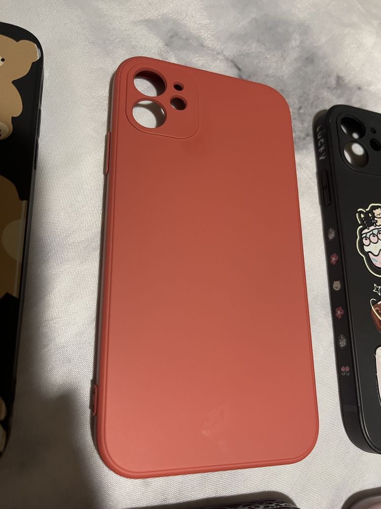 Etui iphone 11 wszystkie 40 zł