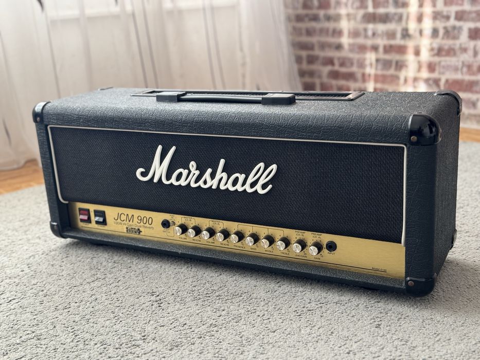 Marshall JCM 900: Cabeça 100W Hi Gain Dual Reverb | Clássico do palco
