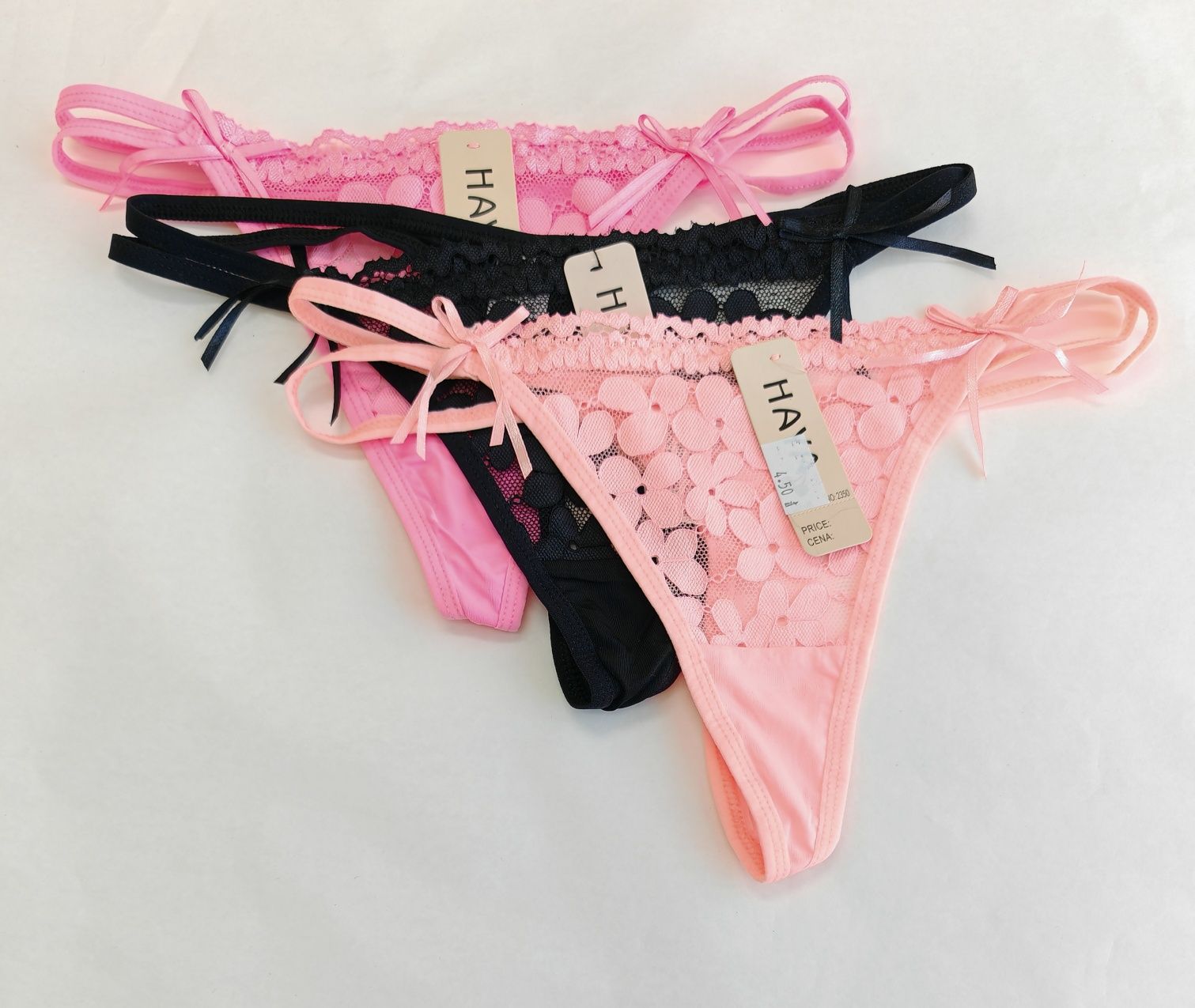 Stringi damskie.