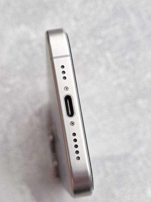 Apple iPhone 15 PRO 128GB Natural Titanium. Фізична сім та eSIM