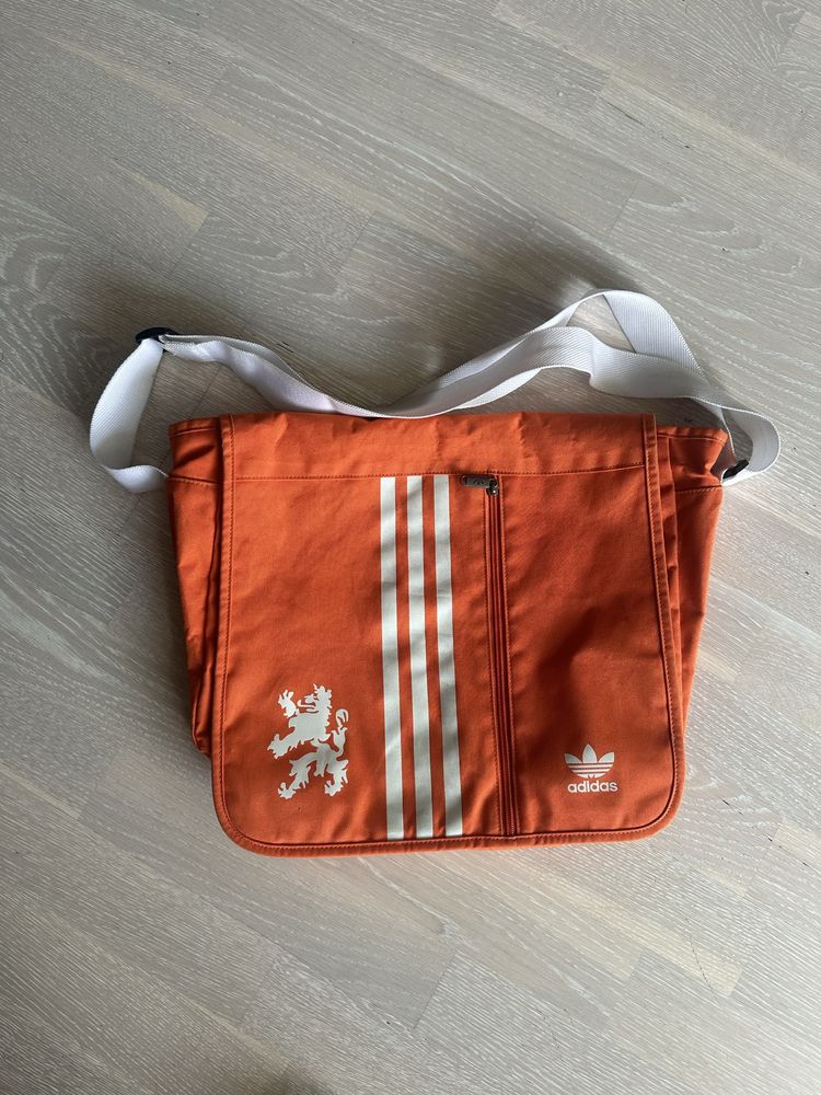 Сумка Adidas нидерланды