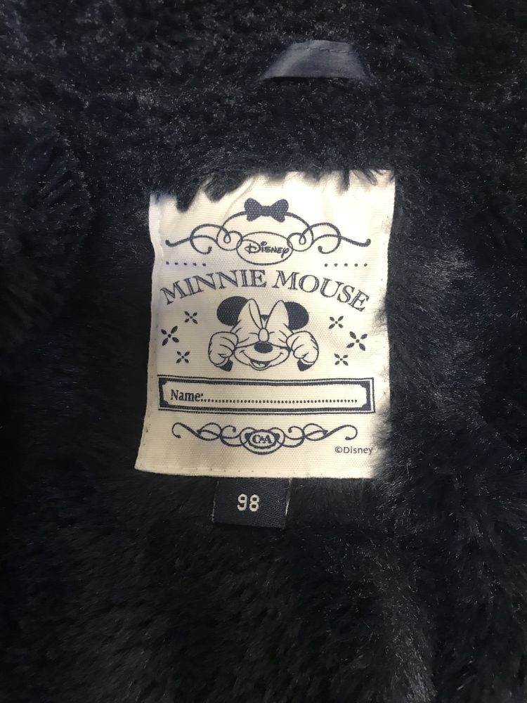 Куртка на девочку disney