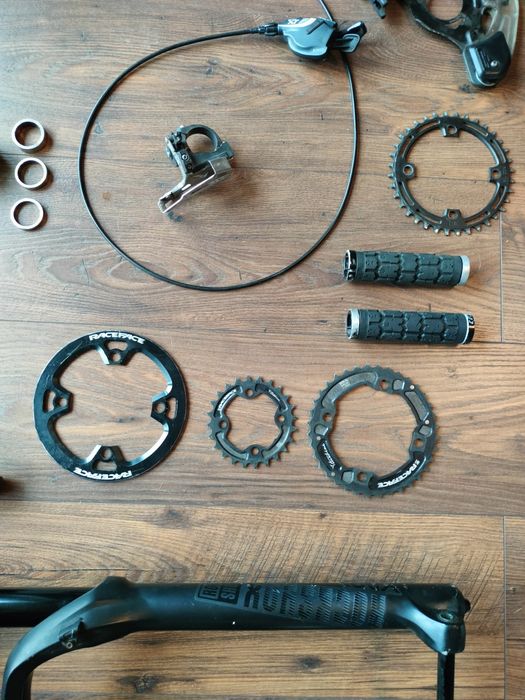 Części rowerowe MTB enduro dh dirt fr race face shimano sram rock shox