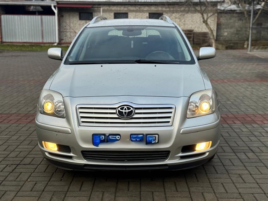 Toyota Avensis 2.0 D4D для ЗСУ