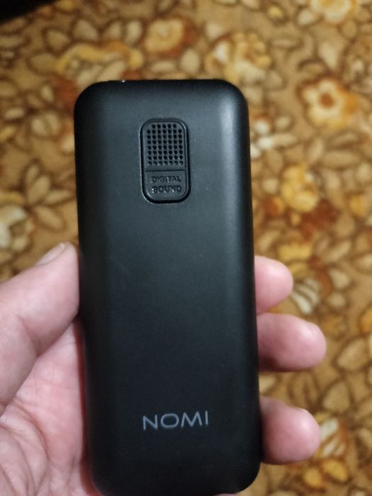 Новый кнопочный телефон NOMI i1880