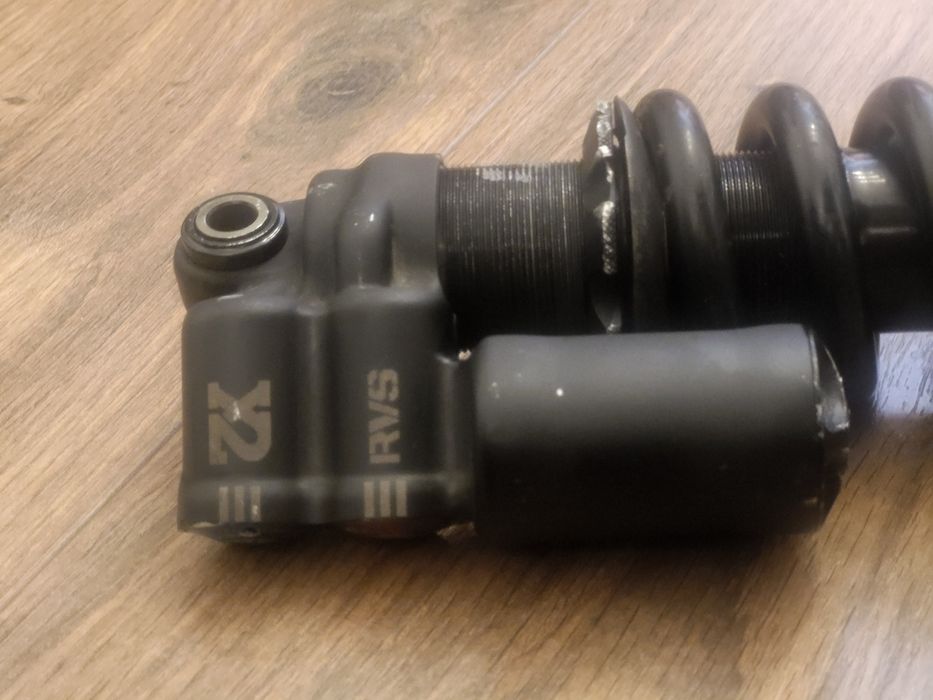 Fox dhx2 factory 241x76