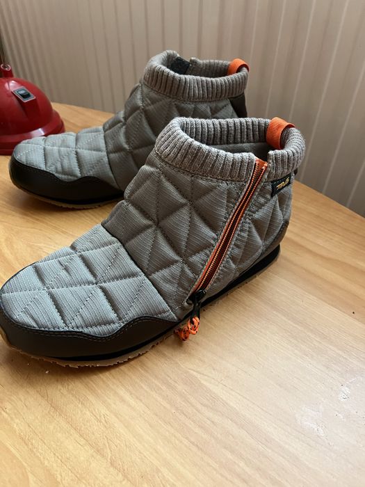 Teva чоловічі черевики