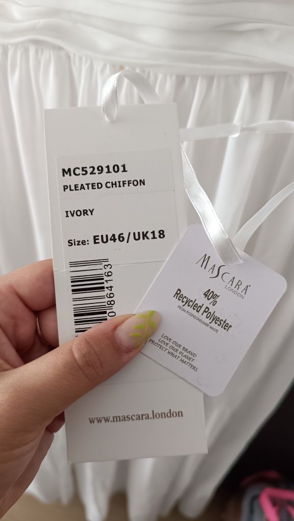 Nowa z metką sukienka biała ivory ślubna mascara 46 london