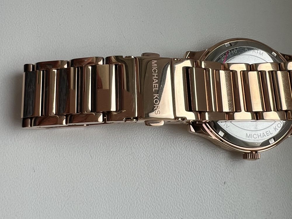 Годинник Michael Kors MK3809