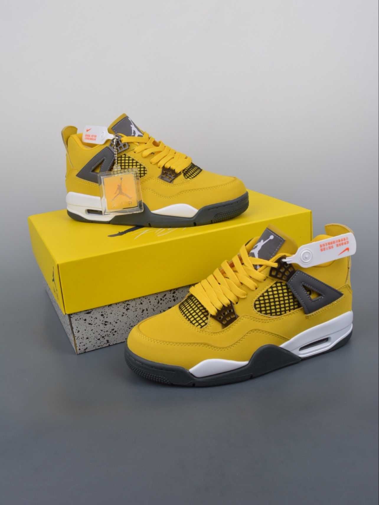 Jordan4Air4RetroLightning UnisexTrampki R.45