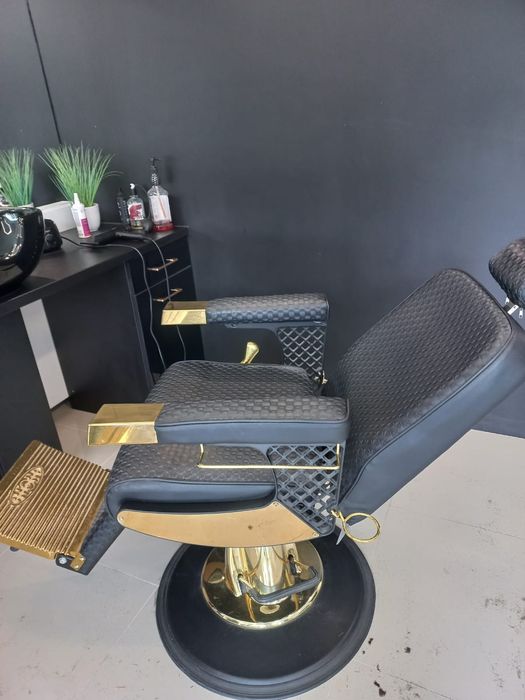 Lokal Salon Fryzjerski Barber Urządzony Wyposażony  Pabianice Podleśna