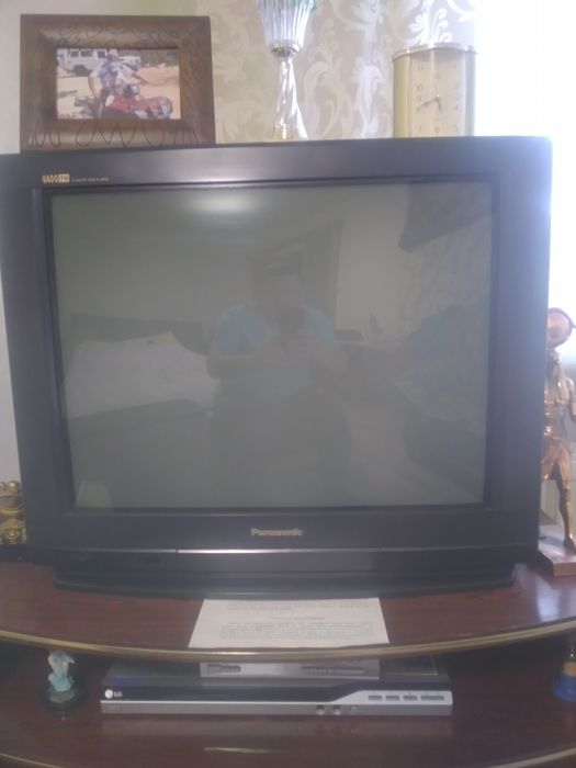 Телевізор   PANASONIK GAO 70, TC25V70R