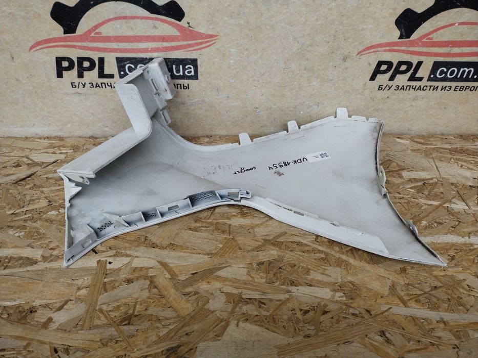 Ford Transit Connect 13- клык заднего бампера правый DT11-17926-B