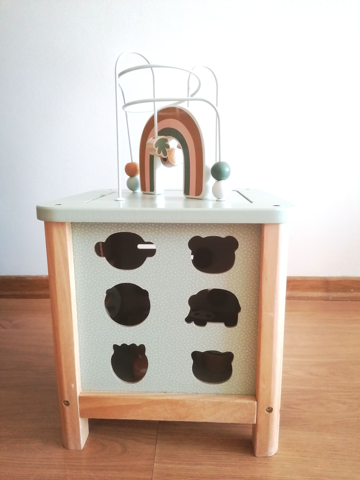 Cubo grande de atividades