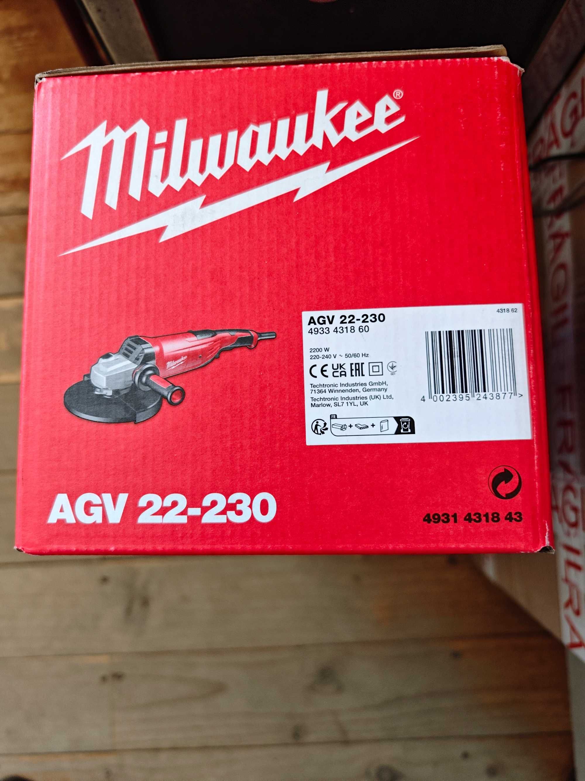 Rebarbadora Milwalkee AGV 22-230