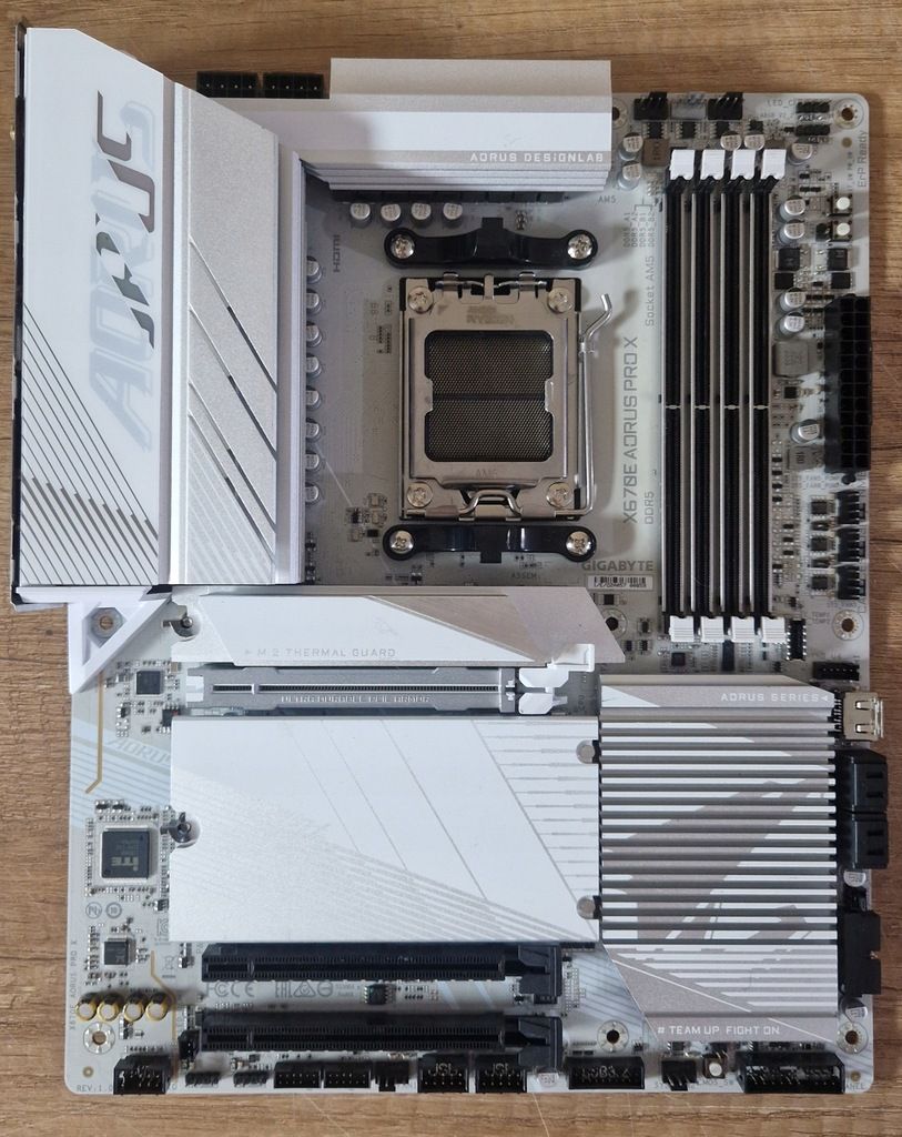 Płyta główna Gigabyte X670E AORUS PRO X AM5 DDR5 box gwarancja 500922