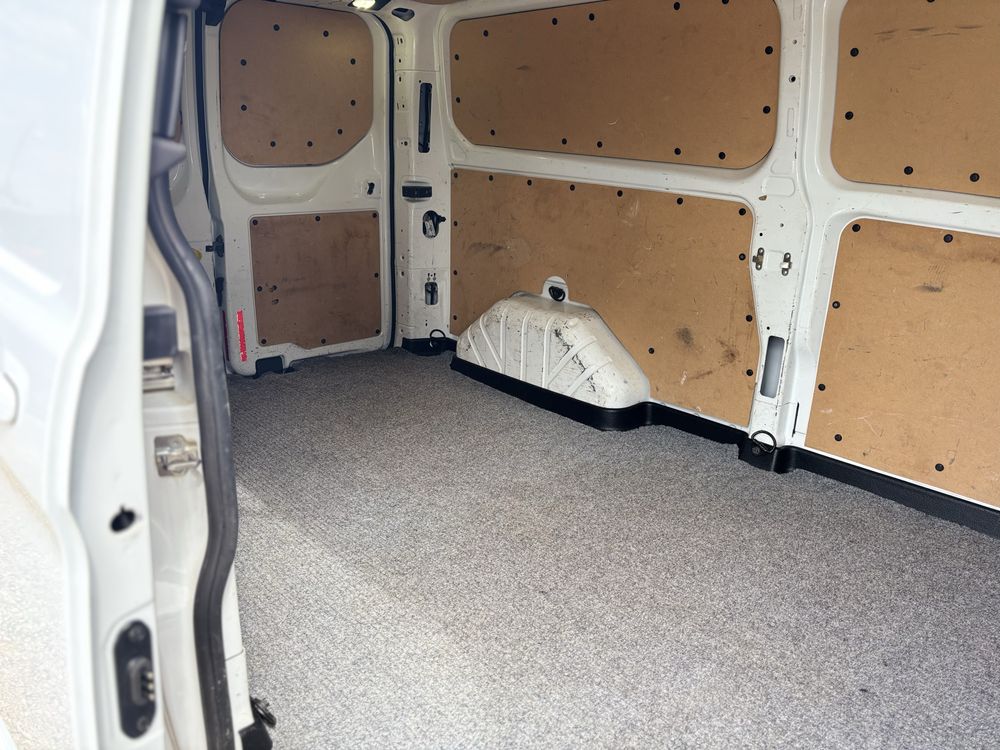 FORD TRANSIT 2.0 TDCI 2014 Bezwypadkowy Nowy rozrząd Gotowy do pracy!