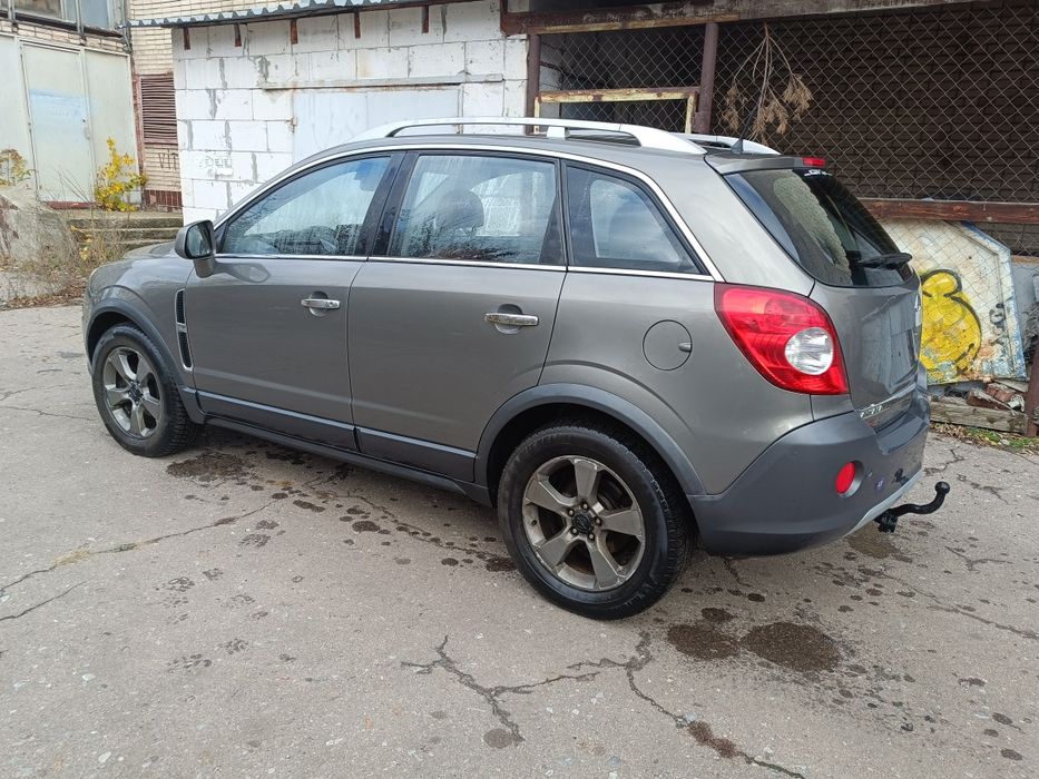 Продам гарне авто Opel Antara