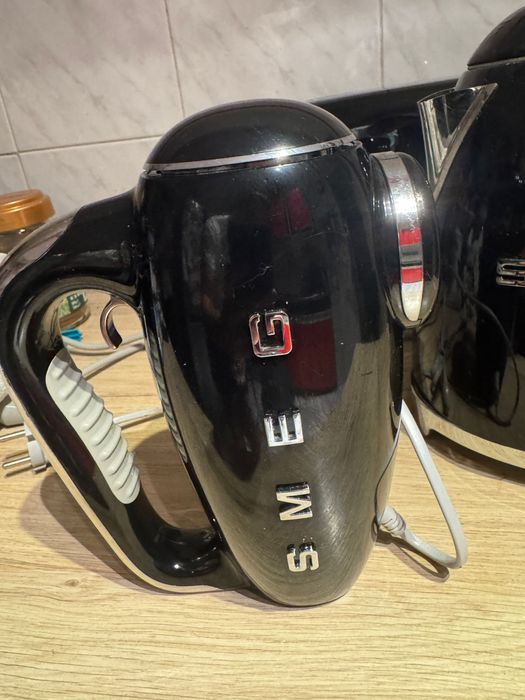 Batedeira smeg com acessorios