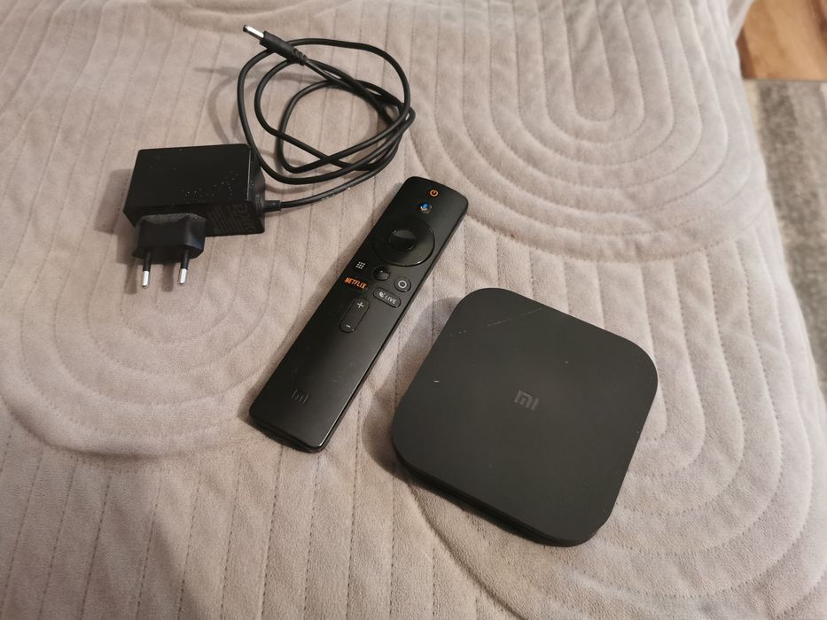 Xiaomi Mi box 4K smart tv +pilot
