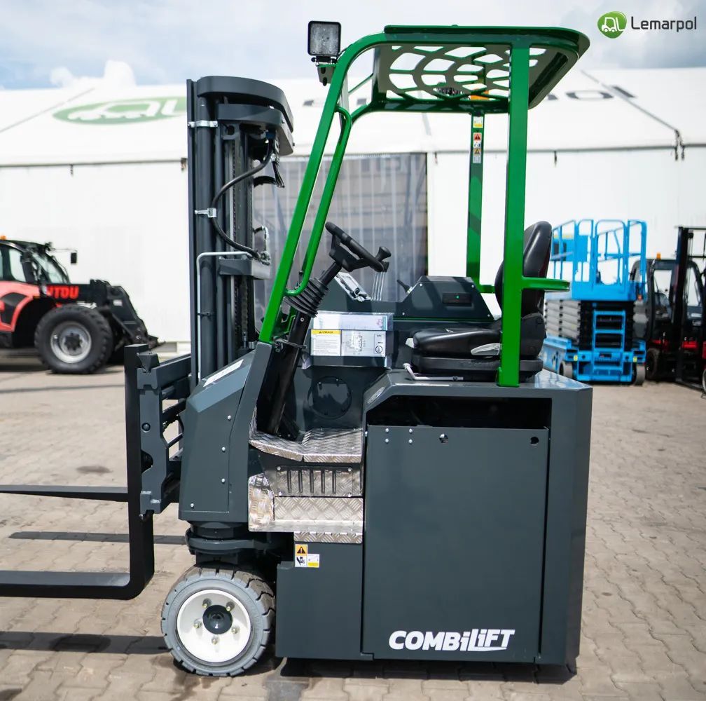 Combilift CBE-3000  Nowy wózek wielokierunkowy Combilift CBE3000- od ręki