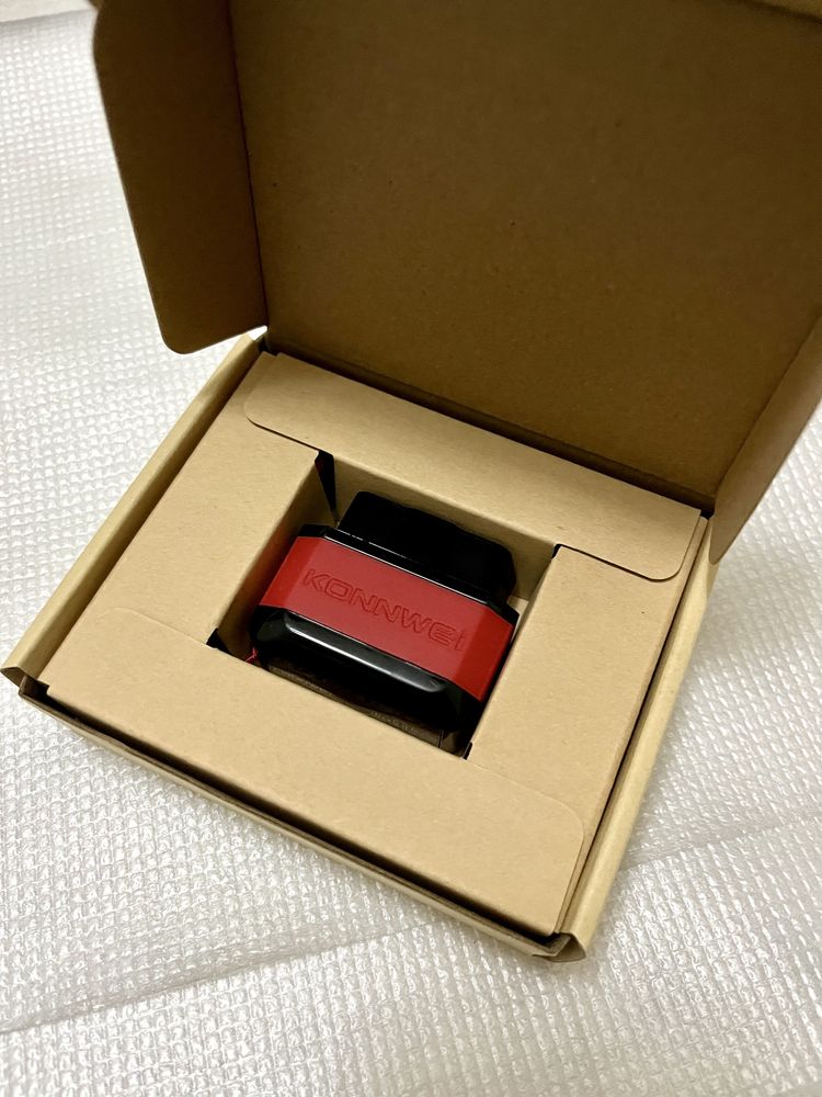 Conector Konnwei OBD2
