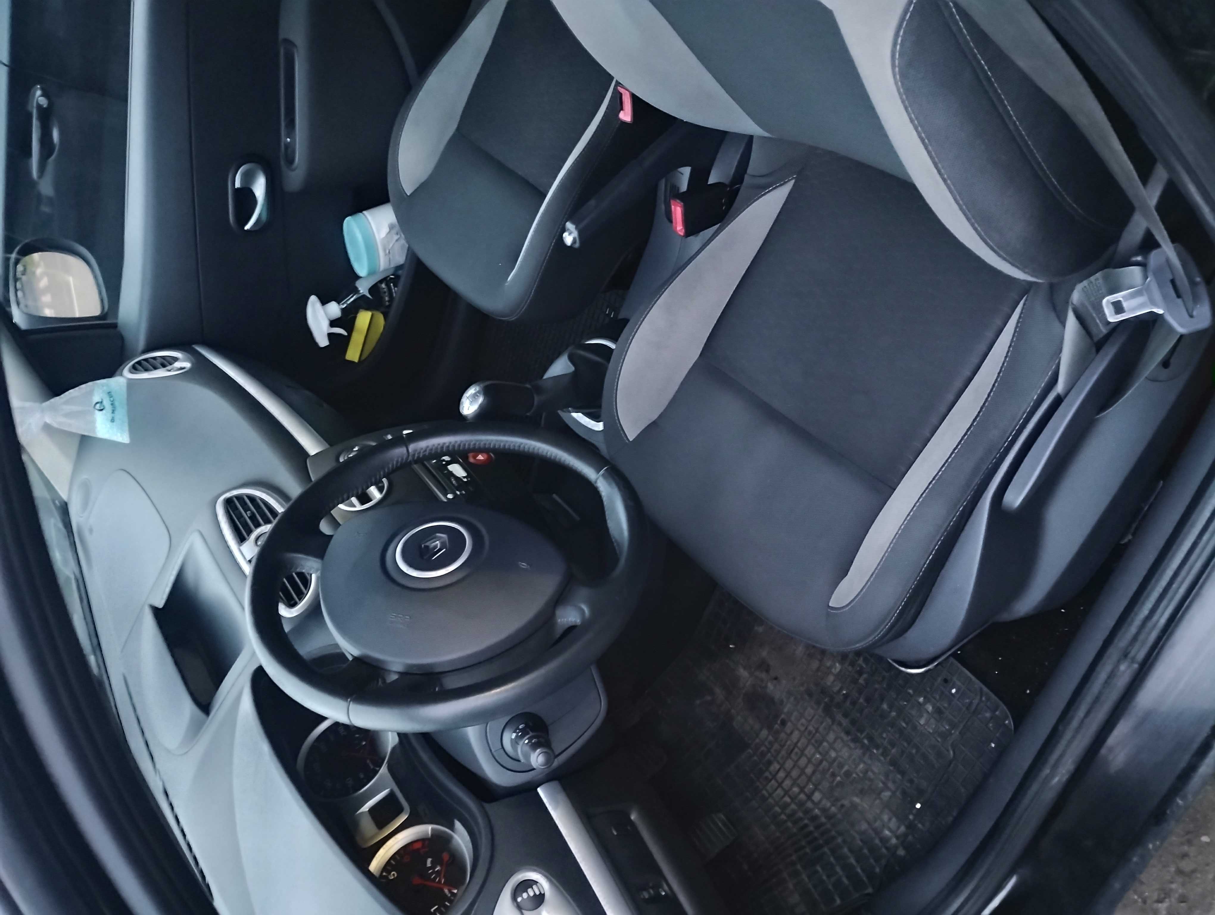 Renault Clio 1.1
