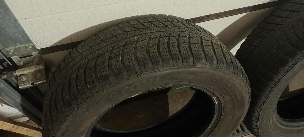 Opony Bridgestone 205/60/16 zimowe