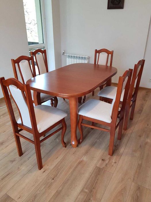 Stół do jadalni z 6 krzesłami