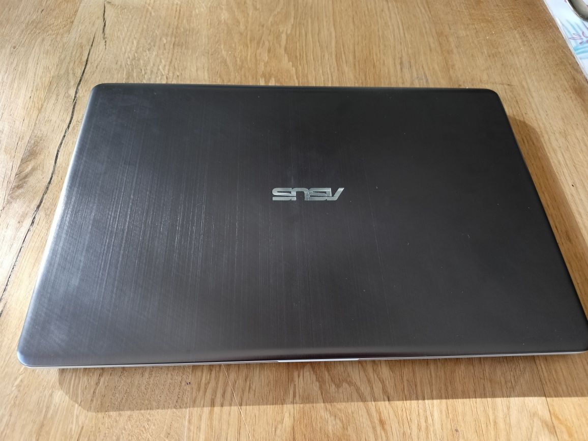 Notebook, laptop Asus Vivobook s15.